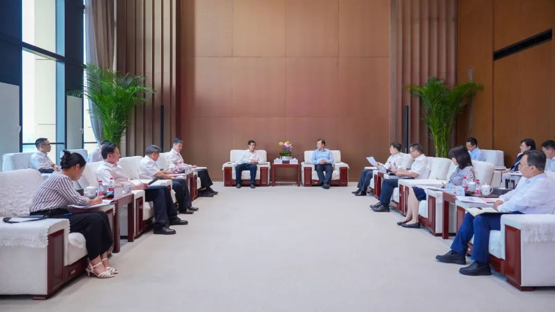 王德成拜訪(fǎng)中國(guó)誠(chéng)通并出席科創(chuàng)基金合作簽約儀式